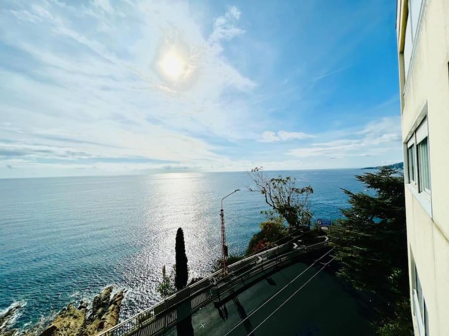 Suite Sunset 11 - Fronte Mare サンレモ エクステリア 写真
