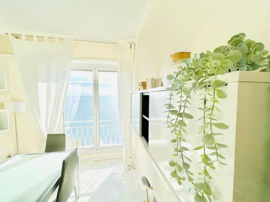 Suite Sunset 11 - Fronte Mare サンレモ エクステリア 写真